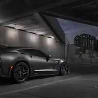 Plameny z výfuku? Monstrózní Chevrolet Corvette ZR1 umí opravdu řádné!