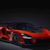 McLaren Senna je možná až příliš aerodynamický okruhový hypersport