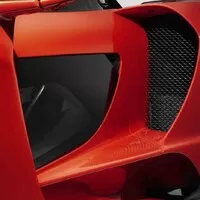 McLaren Senna je možná až příliš aerodynamický okruhový hypersport