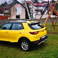 Kia Stonic 1.0 T-GDI: Umění žluté