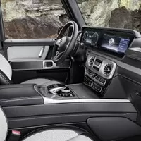 Mercedes ukazuje interiér nového „Géčka“ s velkými displeji