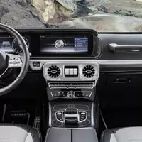 Mercedes ukazuje interiér nového „Géčka“ s velkými displeji