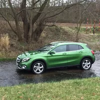Mercedes-Benz GLA 220d 4MATIC: Vstupní brána do lepší společnosti