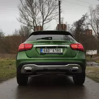 Mercedes-Benz GLA 220d 4MATIC: Vstupní brána do lepší společnosti