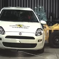 Fiat Punto odešel od evropského crash testu jako první auto s „nulou“