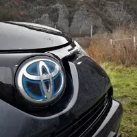 Toyota RAV4 2,5 Hybrid AWD: Dokáže hybrid nahradit diesel?