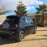 Abarth 595: Šílený Ital na dovolené v Provence
