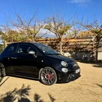 Abarth 595: Šílený Ital na dovolené v Provence
