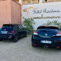 Abarth 595: Šílený Ital na dovolené v Provence