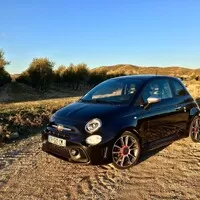 Abarth 595: Šílený Ital na dovolené v Provence