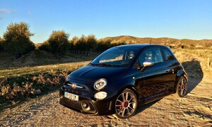 Autíčkář na cestách, Recenze & testy: Abarth 595: Šílený Ital na dovolené v Provence