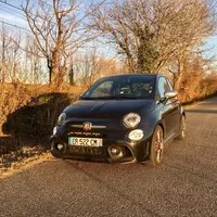 Abarth 595: Šílený Ital na dovolené v Provence