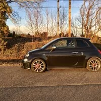 Abarth 595: Šílený Ital na dovolené v Provence