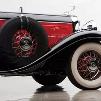 Cadillac V16: Pohádka se šestnácti trpaslíky