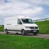 Volkswagen Crafter: Ze života muže v bílé dodávce