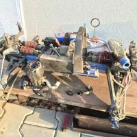 Traxxas Revo 3.3: Radost z utrpení