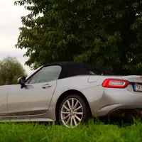Fiat 124 vs. Škoda Octavia RS: Tak co je tady vlastně sportovní?