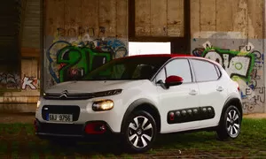 Recenze & testy: Citroën C3: Francouzská plavnost v kapesním provedení