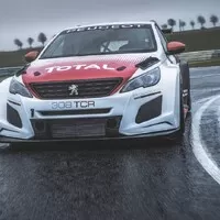 Peugeot představil závodní (a vcelku levnou) 308 TCR pro zákaznické týmy