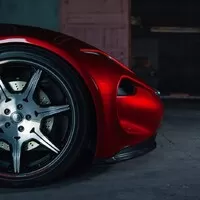 Henrik Fisker ukázal na veletrhu CES nový elektromobil EMotion