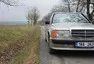 Mercedes Benz 190E 2.3-16: Z nebe mi mává Ayrton Senna