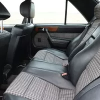 Mercedes Benz 190E 2.3-16: Z nebe mi mává Ayrton Senna