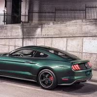 Přichází nový Ford Mustang inspirovaný filmem Bullitt se Stevem McQueenem. A našel se i ten původní!