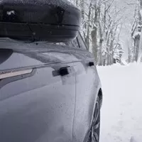 Range Rover Velar D300: Pochybné detaily a božský celek