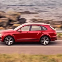 Bentley Bentayga dostal sportovně laděný osmiválec a mocné přední brzdy