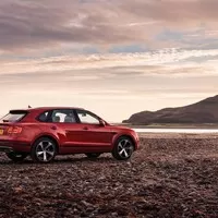 Bentley Bentayga dostal sportovně laděný osmiválec a mocné přední brzdy