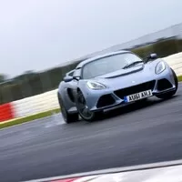 Vypečený volant aneb o záludnosti zpětné vazby