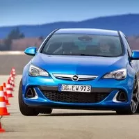 Vypečený volant aneb o záludnosti zpětné vazby