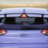 Hyundai představil v Detroitu nový Veloster, a to včetně verze N