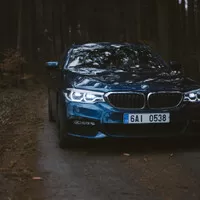 BMW 530d xDrive Touring: Lamač předsudků