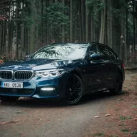 BMW 530d xDrive Touring: Lamač předsudků