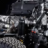 Land Rover Defender je sice mrtev, ale vypadá lépe, než kdy předtím