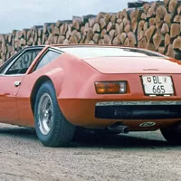 Pátrání po švýcarském automobilu