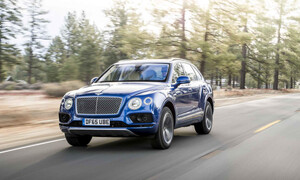 Novinky: Bentley chce s Bentaygou trhnout rekord legendárního Pikes Peak