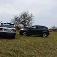 Ford Kuga TDCi versus BMW X3 2.5i: Kočičí hra s SUVčky