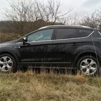 Ford Kuga TDCi versus BMW X3 2.5i: Kočičí hra s SUVčky