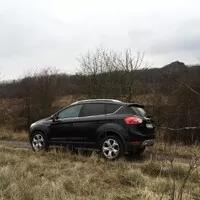 Ford Kuga TDCi versus BMW X3 2.5i: Kočičí hra s SUVčky