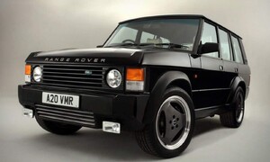 Novinky: Jensen International vylepšil starého Range Rovera trochou Ameriky