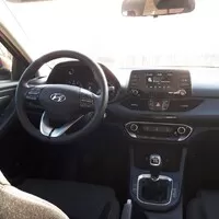 Hyundai i30 Fastback 1.0 T-GDI: Když dva dělají totéž...