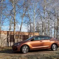 Hyundai i30 Fastback 1.0 T-GDI: Když dva dělají totéž...