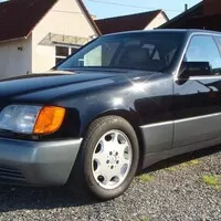 Dvanáct do tuctu aneb kupujeme auto s V12