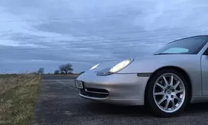 Autíčkářova garáž: Porsche 911 Carrera 2 versus Toyota GT86: Pýcha a předsudek