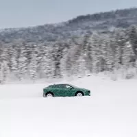 První plně elektrický Jaguar se odhalí světu již za měsíc