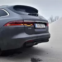 Jaguar XF Sportbrake 25t: Možná až příliš dravá kočka