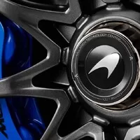 McLaren Senna: 800 koní, 800 Nm, 800 kg přítlaku!
