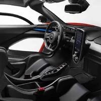 McLaren Senna: 800 koní, 800 Nm, 800 kg přítlaku!